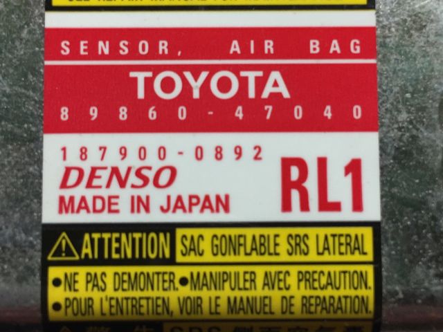 bontott TOYOTA PRIUS Jobb első Oldal Ütközés Érzékelő