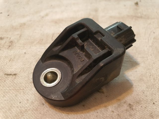 bontott TOYOTA PRIUS Jobb első Oldal Ütközés Érzékelő