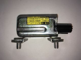 bontott TOYOTA PRIUS Jobb első Oldal Ütközés Érzékelő