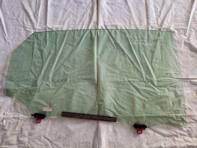 bontott TOYOTA PRIUS Jobb hátsó Ablak