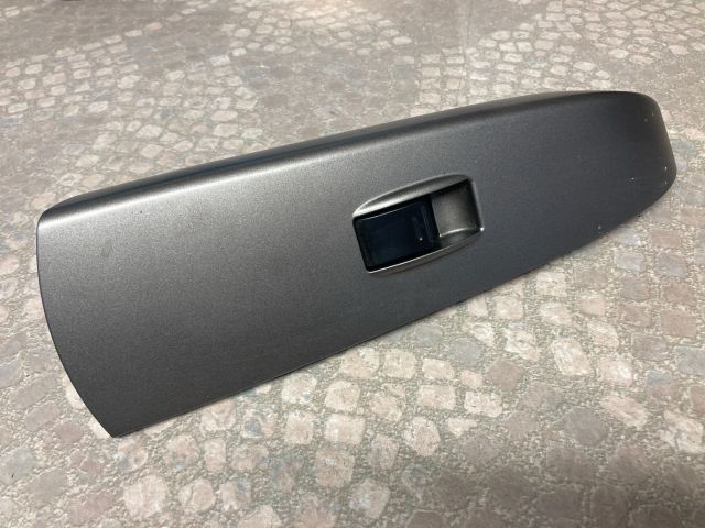 bontott TOYOTA PRIUS Jobb hátsó Ablakemelő Kapcsoló