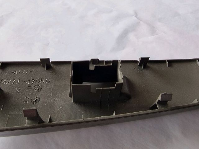 bontott TOYOTA PRIUS Jobb hátsó Ajtóbehúzó