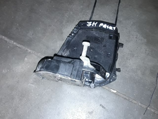 bontott TOYOTA PRIUS Jobb hátsó Ajtózár