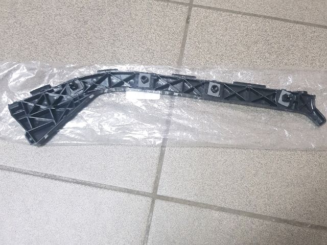 bontott TOYOTA PRIUS Jobb hátsó Lökhárító Tartó (Műanyag)