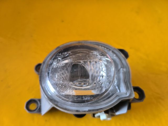 bontott TOYOTA PRIUS Jobb Ködfényszóró