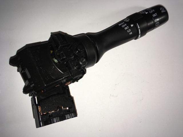 bontott TOYOTA PRIUS Jobb Kormánykapcsoló Ablaktörlő