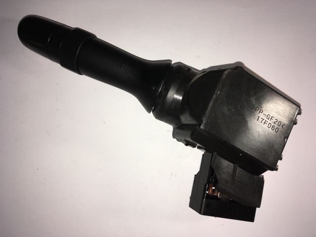 bontott TOYOTA PRIUS Jobb Kormánykapcsoló Ablaktörlő