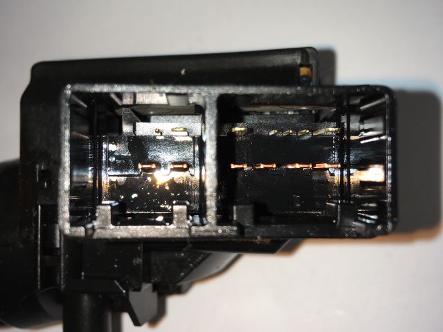 bontott TOYOTA PRIUS Jobb Kormánykapcsoló Ablaktörlő