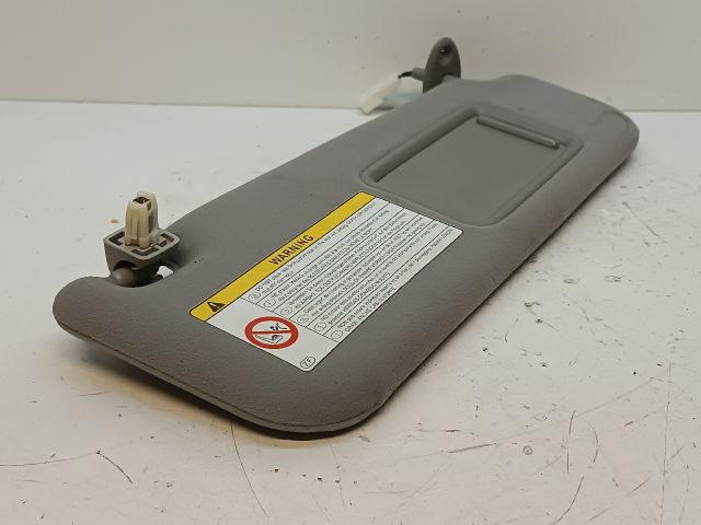 bontott TOYOTA PRIUS Jobb Napellenző