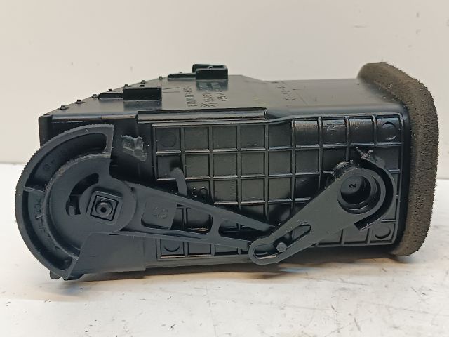 bontott TOYOTA PRIUS Jobb Szellőző