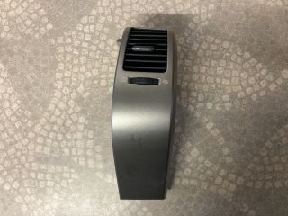 bontott TOYOTA PRIUS Jobb Szellőző