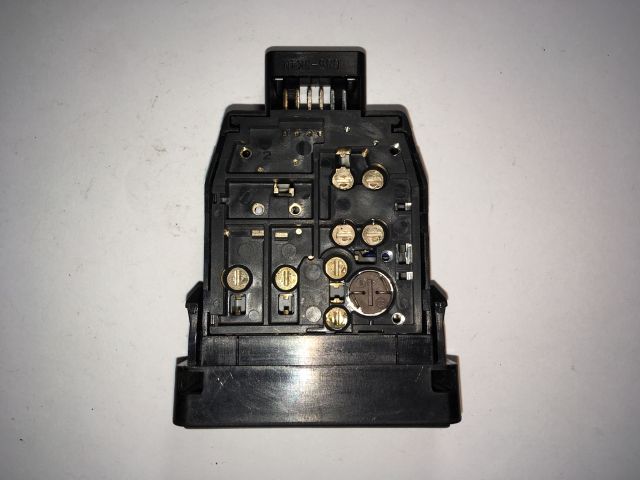 bontott TOYOTA PRIUS Kézifék Kapcsoló