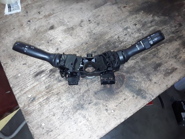 bontott TOYOTA PRIUS Komplett Kormánykapcsoló (Bajuszkapcsoló)