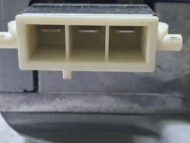 bontott TOYOTA PRIUS Kormányoszlop Vezérlő