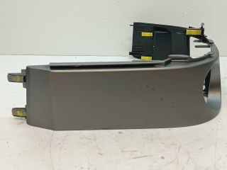 bontott TOYOTA PRIUS Középső Szellőző Keret