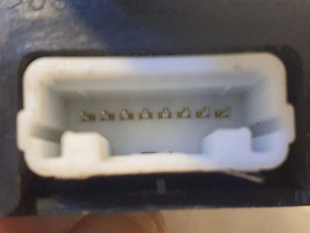 bontott TOYOTA PRIUS Központizár Elektronika