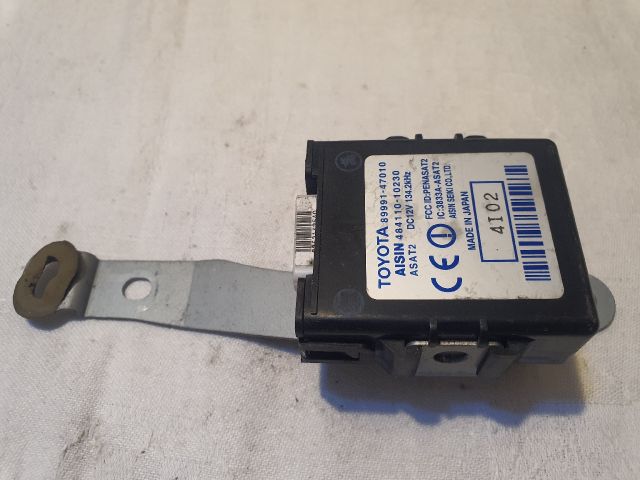 bontott TOYOTA PRIUS Központizár Elektronika