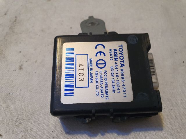 bontott TOYOTA PRIUS Központizár Elektronika