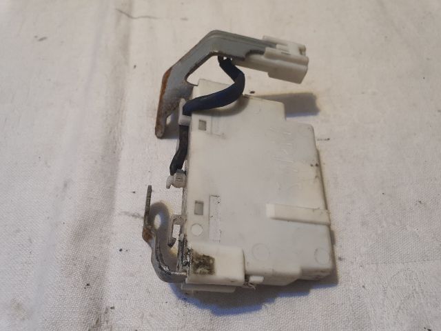 bontott TOYOTA PRIUS Központizár Elektronika