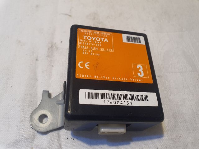 bontott TOYOTA PRIUS Központizár Elektronika