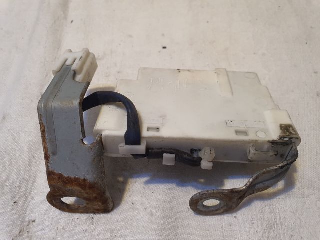 bontott TOYOTA PRIUS Központizár Elektronika