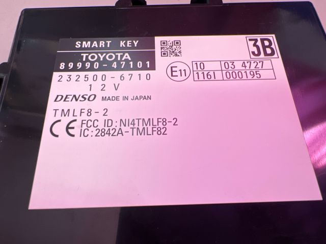 bontott TOYOTA PRIUS Kulcs Nélküli Nyitás Jeladó