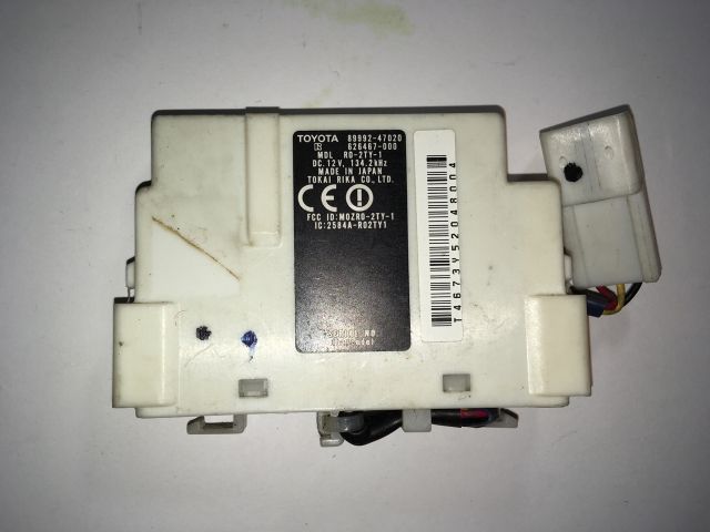 bontott TOYOTA PRIUS Kulcs Nélküli Nyitás Jeladó