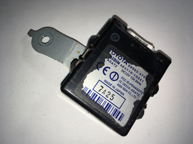 bontott TOYOTA PRIUS Kulcs Nélküli Nyitás Jeladó