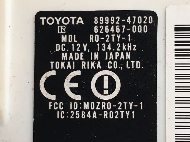 bontott TOYOTA PRIUS Kulcs Nélküli Nyitás Jeladó