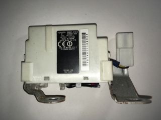 bontott TOYOTA PRIUS Kulcs Nélküli Nyitás Jeladó