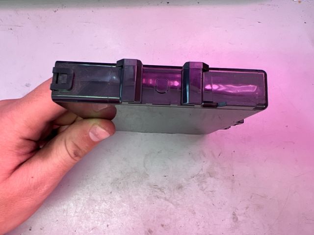 bontott TOYOTA PRIUS Kulcs Nélküli Nyitás Jeladó