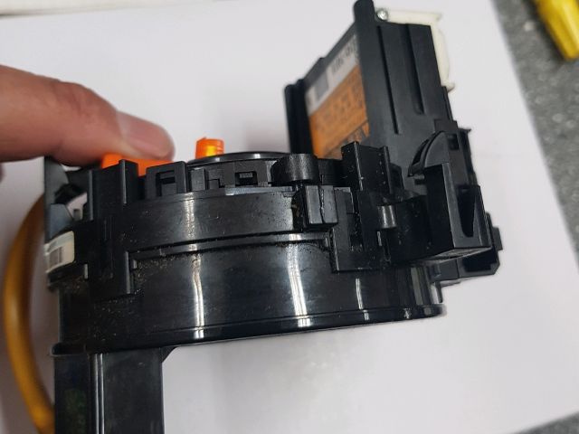 bontott TOYOTA PRIUS Légzsák Átvezető Szalagkábel