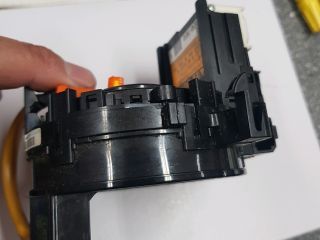 bontott TOYOTA PRIUS Légzsák Átvezető Szalagkábel