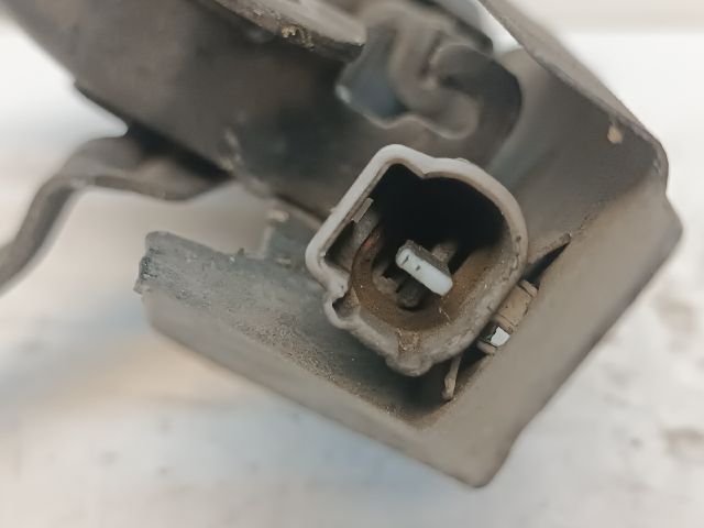 bontott TOYOTA PRIUS Motorháztető Zárszerkezet