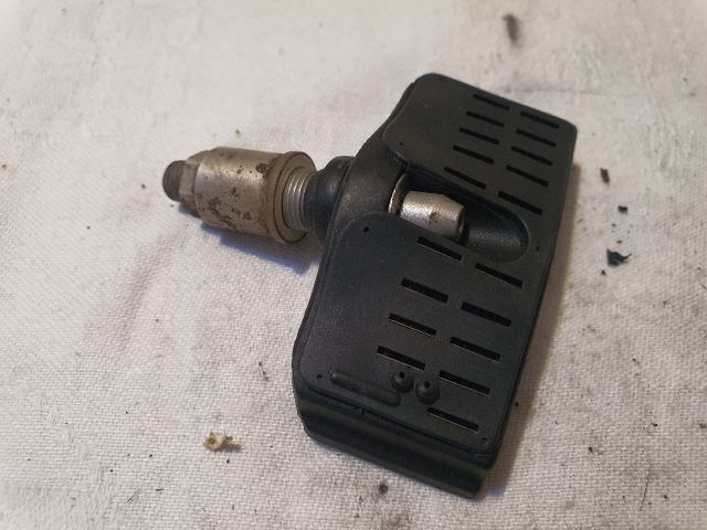 bontott TOYOTA PRIUS Okos Kerékszelep