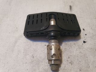 bontott TOYOTA PRIUS Okos Kerékszelep