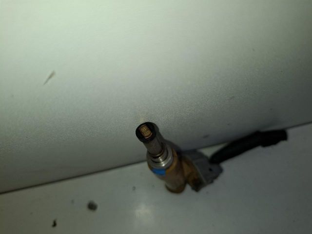 bontott TOYOTA PRIUS Porlasztó (1 db)