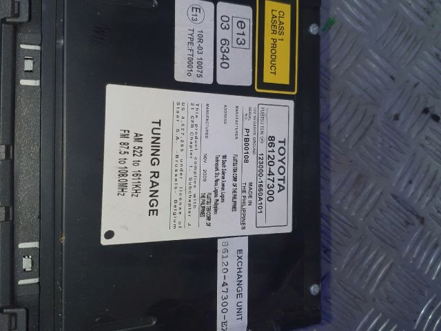 bontott TOYOTA PRIUS Rádió / CD