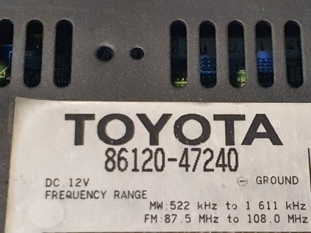 bontott TOYOTA PRIUS Rádió / CD