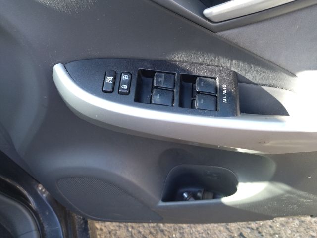 bontott TOYOTA PRIUS Rádió / CD