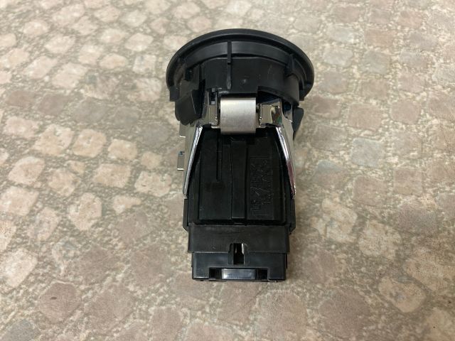 bontott TOYOTA PRIUS Start / Stop Indító Gomb