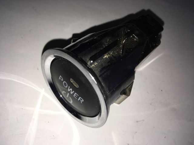 bontott TOYOTA PRIUS Start / Stop Indító Gomb