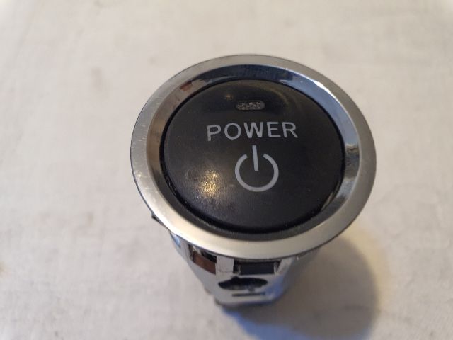 bontott TOYOTA PRIUS Start / Stop Indító Gomb