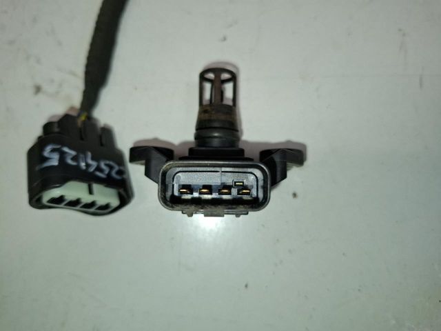 bontott TOYOTA PRIUS Szívócső Nyomásérzékelő