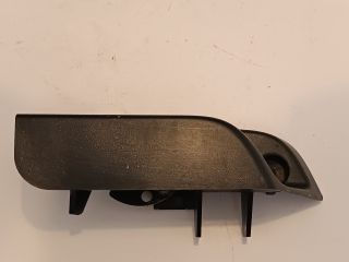 bontott TOYOTA PRIUS Tankajtó Nyitó Kar / Gomb