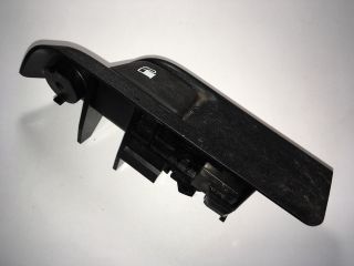 bontott TOYOTA PRIUS Tankajtó Nyitó Kar / Gomb