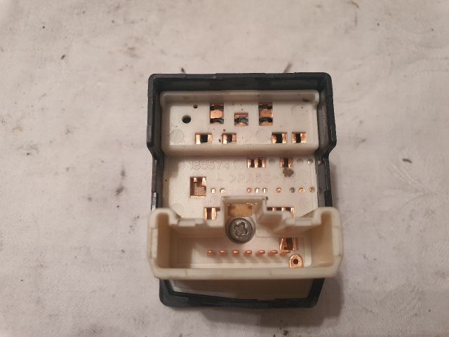 bontott TOYOTA PRIUS Tükör Kapcsoló