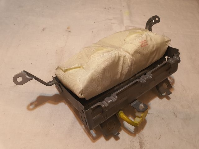 bontott TOYOTA PRIUS Utasoldali Légzsák