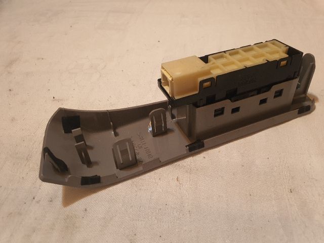 bontott TOYOTA PRIUS Üzemmód Választó Kapcsoló