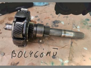 bontott TOYOTA PRIUS Váltó Szinkron Agy